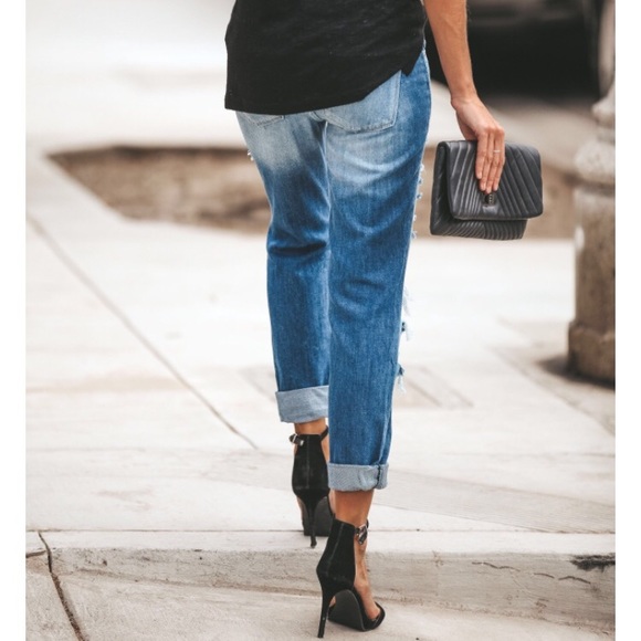 Distressed Boyfriend Jeans - Picture 4 of 8